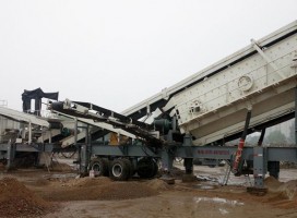 中意矿机移动式建筑垃圾破碎机，成为昆明建筑垃圾的克星