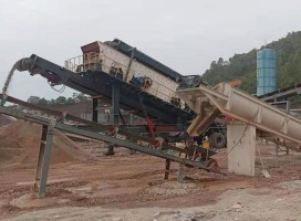 中意移动式建筑垃圾破碎机亮相商丘 硬实力高颜值获赞