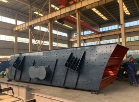 两台移动式破碎机在广西建筑垃圾消纳场顺利投产